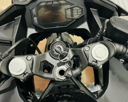 Черный Кавасаки Ninja 500, объемом двигателя 0.5 л и пробегом 5 тыс. км за 7500 $, фото 29 на Automoto.ua