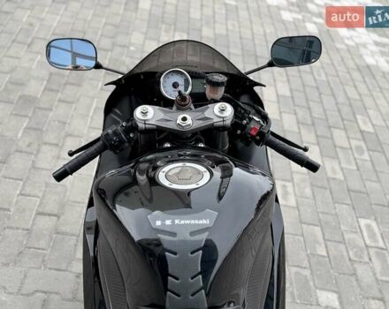 Кавасаки Ninja 600 ZX-6R 2007 в Ровно на Automoto.ua Черный Кавасаки Ninja 600 ZX-6R, объемом двигателя 0.6 л и пробегом 27 тыс. км за 7199 $, фото 9 на Automoto.ua