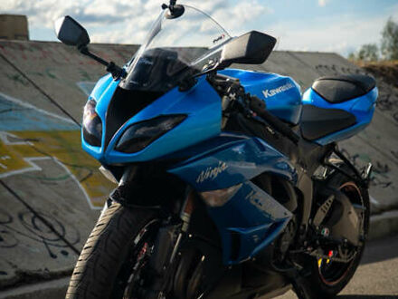 Кавасаки Ninja 600 ZX-6R 2009 в Киеве на Automoto.ua Синий Кавасаки Ninja 600 ZX-6R, объемом двигателя 0 л и пробегом 62 тыс. км за 7100 $, фото 1 на Automoto.ua