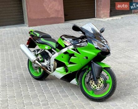 Зелений Кавасакі Ninja 600 ZX-6R, об'ємом двигуна 0 л та пробігом 28 тис. км за 4400 $, фото 1 на Automoto.ua