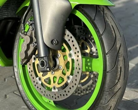 Зеленый Кавасаки Ninja 600 ZX-6R, объемом двигателя 0.6 л и пробегом 31 тыс. км за 4499 $, фото 14 на Automoto.ua