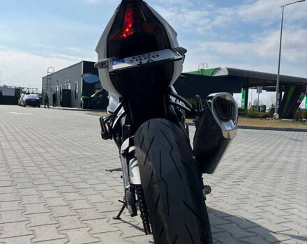 Білий Кавасакі Ninja 636 ZX-6R, об'ємом двигуна 0.65 л та пробігом 8 тис. км за 14500 $, фото 17 на Automoto.ua