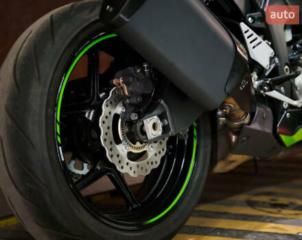 Кавасаки Ninja 636 ZX-6R, объемом двигателя 0.63 л и пробегом 15 тыс. км за 11500 $, фото 13 на Automoto.ua
