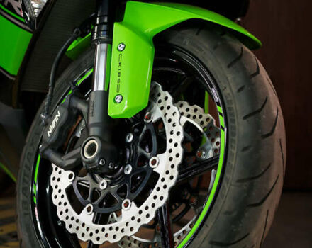 Кавасаки Ninja 636 ZX-6R, объемом двигателя 0.63 л и пробегом 15 тыс. км за 11500 $, фото 14 на Automoto.ua
