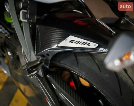 Кавасаки Ninja 636 ZX-6R, объемом двигателя 0.63 л и пробегом 19 тыс. км за 13000 $, фото 19 на Automoto.ua