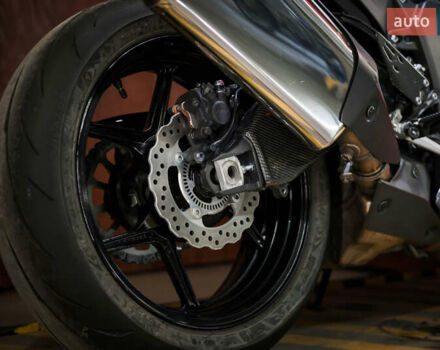 Кавасаки Ninja 636 ZX-6R, объемом двигателя 0.63 л и пробегом 19 тыс. км за 13000 $, фото 17 на Automoto.ua