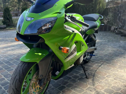 Кавасаки Ninja 636 ZX-6R, объемом двигателя 0.64 л и пробегом 28 тыс. км за 4600 $, фото 1 на Automoto.ua