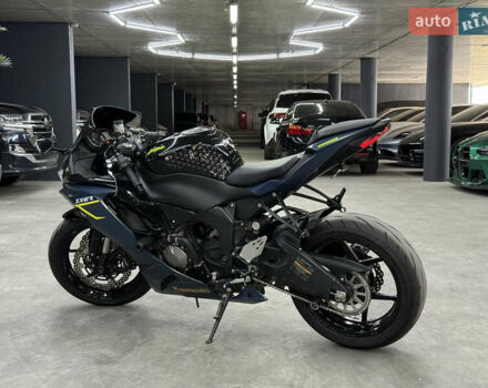 Синий Кавасаки Ninja 636 ZX-6R, объемом двигателя 0.6 л и пробегом 9 тыс. км за 11900 $, фото 2 на Automoto.ua
