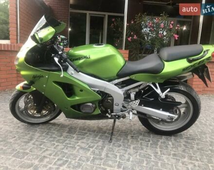 Зеленый Кавасаки Ninja 636 ZX-6R, объемом двигателя 0.65 л и пробегом 32 тыс. км за 4200 $, фото 3 на Automoto.ua