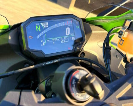 Зеленый Кавасаки Ninja 636 ZX-6R, объемом двигателя 0 л и пробегом 14 тыс. км за 14999 $, фото 15 на Automoto.ua