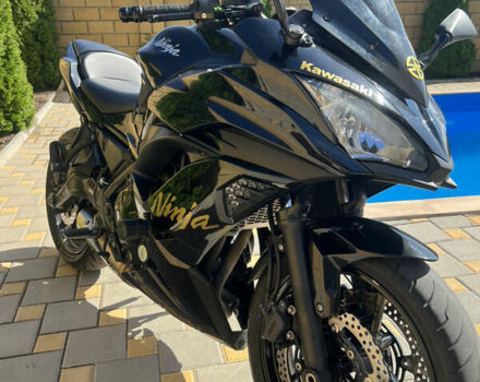 Черный Кавасаки Ninja 650R, объемом двигателя 0.65 л и пробегом 30 тыс. км за 6100 $, фото 2 на Automoto.ua