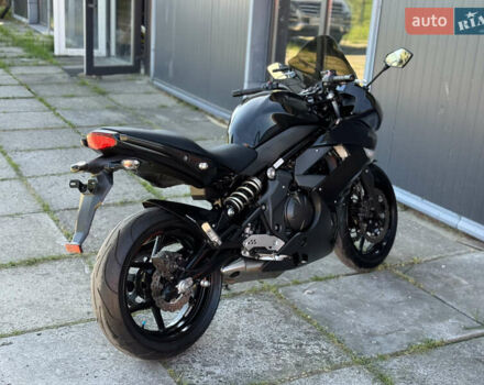Черный Кавасаки Ninja 650R, объемом двигателя 0.65 л и пробегом 19 тыс. км за 5600 $, фото 5 на Automoto.ua