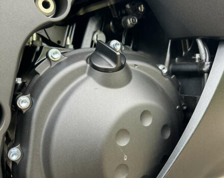 Черный Кавасаки Ninja ZX-14R, объемом двигателя 1.4 л и пробегом 5 тыс. км за 16500 $, фото 17 на Automoto.ua