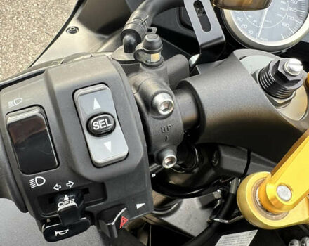 Черный Кавасаки Ninja ZX-14R, объемом двигателя 1.4 л и пробегом 5 тыс. км за 16500 $, фото 37 на Automoto.ua
