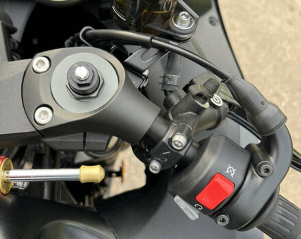 Черный Кавасаки Ninja ZX-14R, объемом двигателя 1.4 л и пробегом 5 тыс. км за 16500 $, фото 36 на Automoto.ua