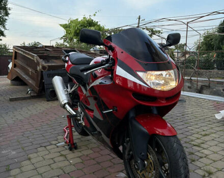 Червоний Кавасакі Ninja ZX-6R, об'ємом двигуна 0.6 л та пробігом 37 тис. км за 4000 $, фото 1 на Automoto.ua