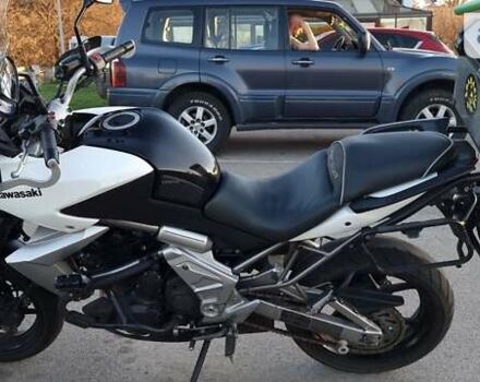 Білий Кавасакі Versys 650, об'ємом двигуна 0.65 л та пробігом 69 тис. км за 5700 $, фото 3 на Automoto.ua