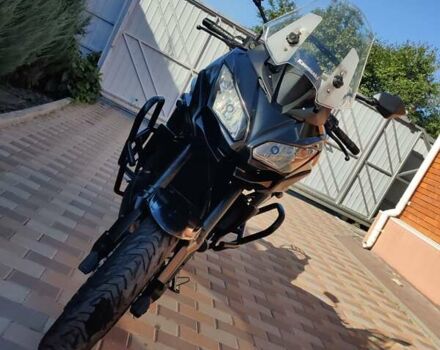 Черный Кавасаки Versys 650, объемом двигателя 0.65 л и пробегом 33 тыс. км за 5400 $, фото 3 на Automoto.ua