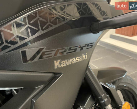 Черный Кавасаки Versys 650, объемом двигателя 0.65 л и пробегом 19 тыс. км за 10900 $, фото 15 на Automoto.ua