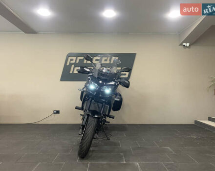 Черный Кавасаки Versys 650, объемом двигателя 0.65 л и пробегом 19 тыс. км за 10900 $, фото 3 на Automoto.ua