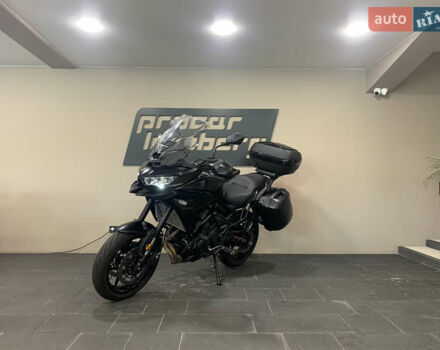 Черный Кавасаки Versys 650, объемом двигателя 0.65 л и пробегом 19 тыс. км за 10900 $, фото 4 на Automoto.ua