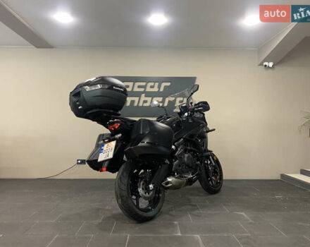 Черный Кавасаки Versys 650, объемом двигателя 0.65 л и пробегом 19 тыс. км за 10900 $, фото 10 на Automoto.ua