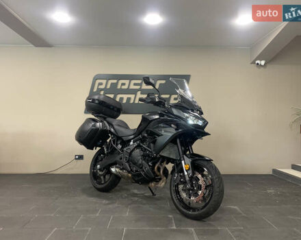 Черный Кавасаки Versys 650, объемом двигателя 0.65 л и пробегом 19 тыс. км за 10900 $, фото 1 на Automoto.ua