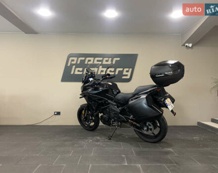 Черный Кавасаки Versys 650, объемом двигателя 0.65 л и пробегом 19 тыс. км за 10900 $, фото 7 на Automoto.ua