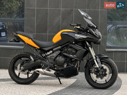 Кавасакі Versys 650 2012 у Києві на Automoto.ua Чорний Кавасакі Versys 650, об'ємом двигуна 0.65 л та пробігом 35 тис. км за 4900 $, фото 1 на Automoto.ua