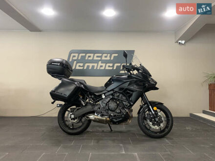 Черный Кавасаки Versys 650, объемом двигателя 0.65 л и пробегом 19 тыс. км за 10900 $, фото 1 на Automoto.ua