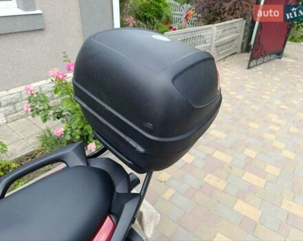 Червоний Кавасакі Versys 650, об'ємом двигуна 0.65 л та пробігом 34 тис. км за 5900 $, фото 19 на Automoto.ua