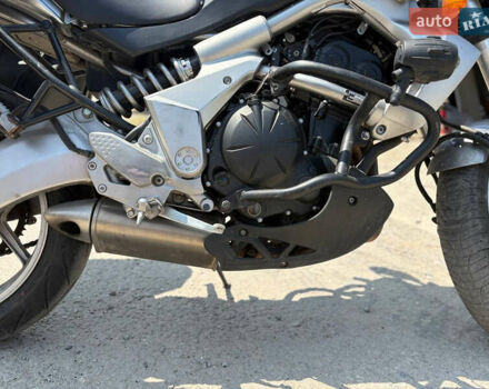 Серый Кавасаки Versys 650, объемом двигателя 0.65 л и пробегом 49 тыс. км за 4700 $, фото 15 на Automoto.ua