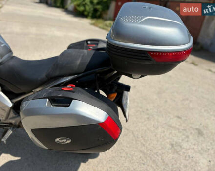 Серый Кавасаки Versys 650, объемом двигателя 0.65 л и пробегом 49 тыс. км за 4700 $, фото 29 на Automoto.ua
