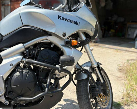 Серый Кавасаки Versys 650, объемом двигателя 0.65 л и пробегом 49 тыс. км за 4700 $, фото 13 на Automoto.ua