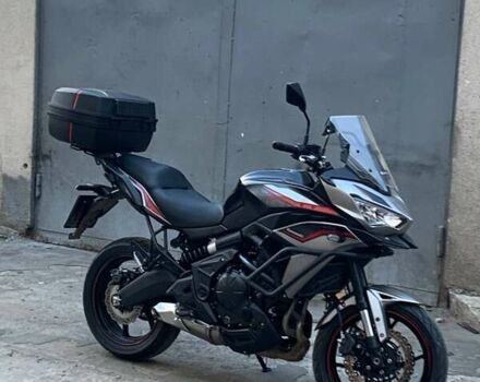 Серый Кавасаки Versys 650, объемом двигателя 0.65 л и пробегом 25 тыс. км за 9700 $, фото 10 на Automoto.ua