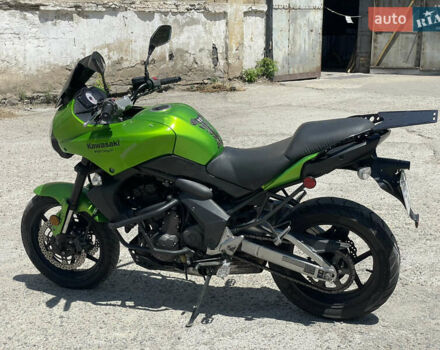 Зеленый Кавасаки Versys 650, объемом двигателя 0.65 л и пробегом 29 тыс. км за 4300 $, фото 5 на Automoto.ua