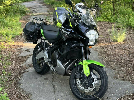 Кавасакі Versys 650 2009 у Києві на Automoto.ua Зелений Кавасакі Versys 650, об'ємом двигуна 0.65 л та пробігом 34 тис. км за 4700 $, фото 1 на Automoto.ua