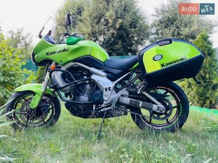 Кавасакі Versys 650 2010 у Черкасах на Automoto.ua Зелений Кавасакі Versys 650, об'ємом двигуна 0 л та пробігом 35 тис. км за 4500 $, фото 1 на Automoto.ua