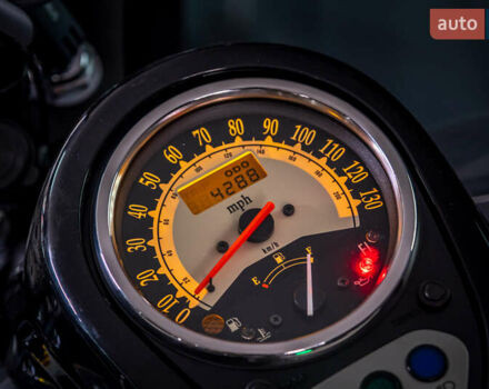 Білий Кавасакі VN 900, об'ємом двигуна 0.9 л та пробігом 7 тис. км за 13000 $, фото 13 на Automoto.ua