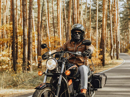Кавасаки VN 900 2009 в Полтаве на Automoto.ua Черный Кавасаки VN 900, объемом двигателя 0.9 л и пробегом 48 тыс. км за 6200 $, фото 1 на Automoto.ua