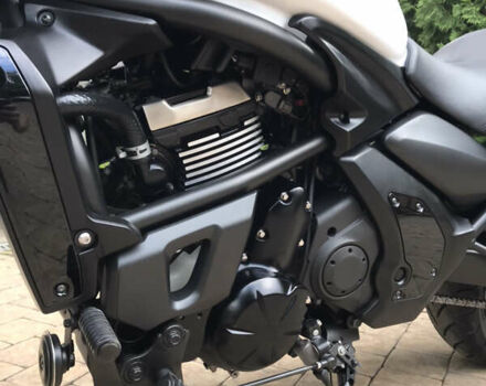 Білий Кавасакі Vulcan 650S, об'ємом двигуна 0.65 л та пробігом 2 тис. км за 7700 $, фото 11 на Automoto.ua