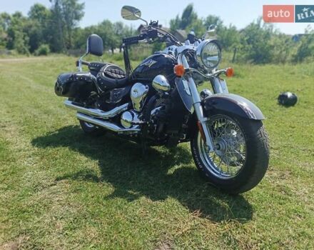 Черный Кавасаки Vulcan 900, объемом двигателя 0.9 л и пробегом 4 тыс. км за 8500 $, фото 4 на Automoto.ua