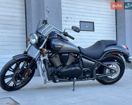 Серый Кавасаки Vulcan 900, объемом двигателя 0.9 л и пробегом 5 тыс. км за 6999 $, фото 2 на Automoto.ua