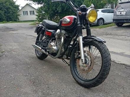 Кавасакі W 650 2000 у Хмельницькому на Automoto.ua Сірий Кавасакі W 650, об'ємом двигуна 0.65 л та пробігом 40 тис. км за 5000 $, фото 1 на Automoto.ua