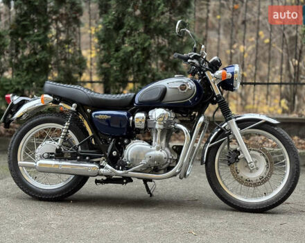 Кавасаки W 800, объемом двигателя 0 л и пробегом 17 тыс. км за 9500 $, фото 2 на Automoto.ua