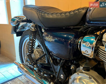 Синій Кавасакі W 800, об'ємом двигуна 0.8 л та пробігом 10 тис. км за 9499 $, фото 4 на Automoto.ua