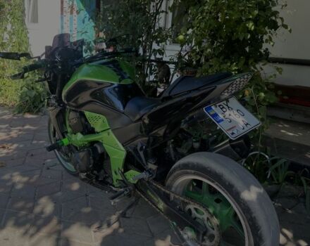 Кавасакі Z750 2008 у Хмельницькому на Automoto.ua Кавасакі Z750, об'ємом двигуна 0.75 л та пробігом 0 тис. км за 5500 $, фото 2 на Automoto.ua