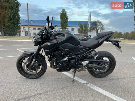 Кавасакі Z900 2019 у Житомирі на Automoto.ua Чорний Кавасакі Z900, об'ємом двигуна 0.9 л та пробігом 27 тис. км за 9600 $, фото 1 на Automoto.ua