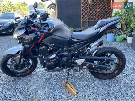 Кавасаки Z900 2023 в Мукачеве на Automoto.ua Черный Кавасаки Z900, объемом двигателя 0.9 л и пробегом 9 тыс. км за 4500 $, фото 1 на Automoto.ua