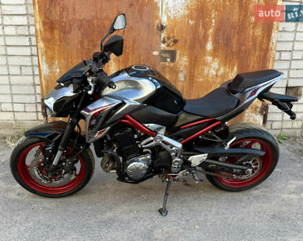 Кавасаки Z900, объемом двигателя 0.9 л и пробегом 21 тыс. км за 8999 $, фото 1 на Automoto.ua